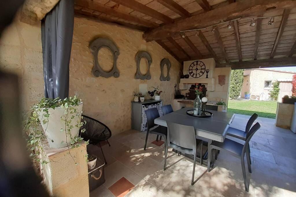 Gardegan-et-Tourtirac Wine Gardenヴィラ エクステリア 写真